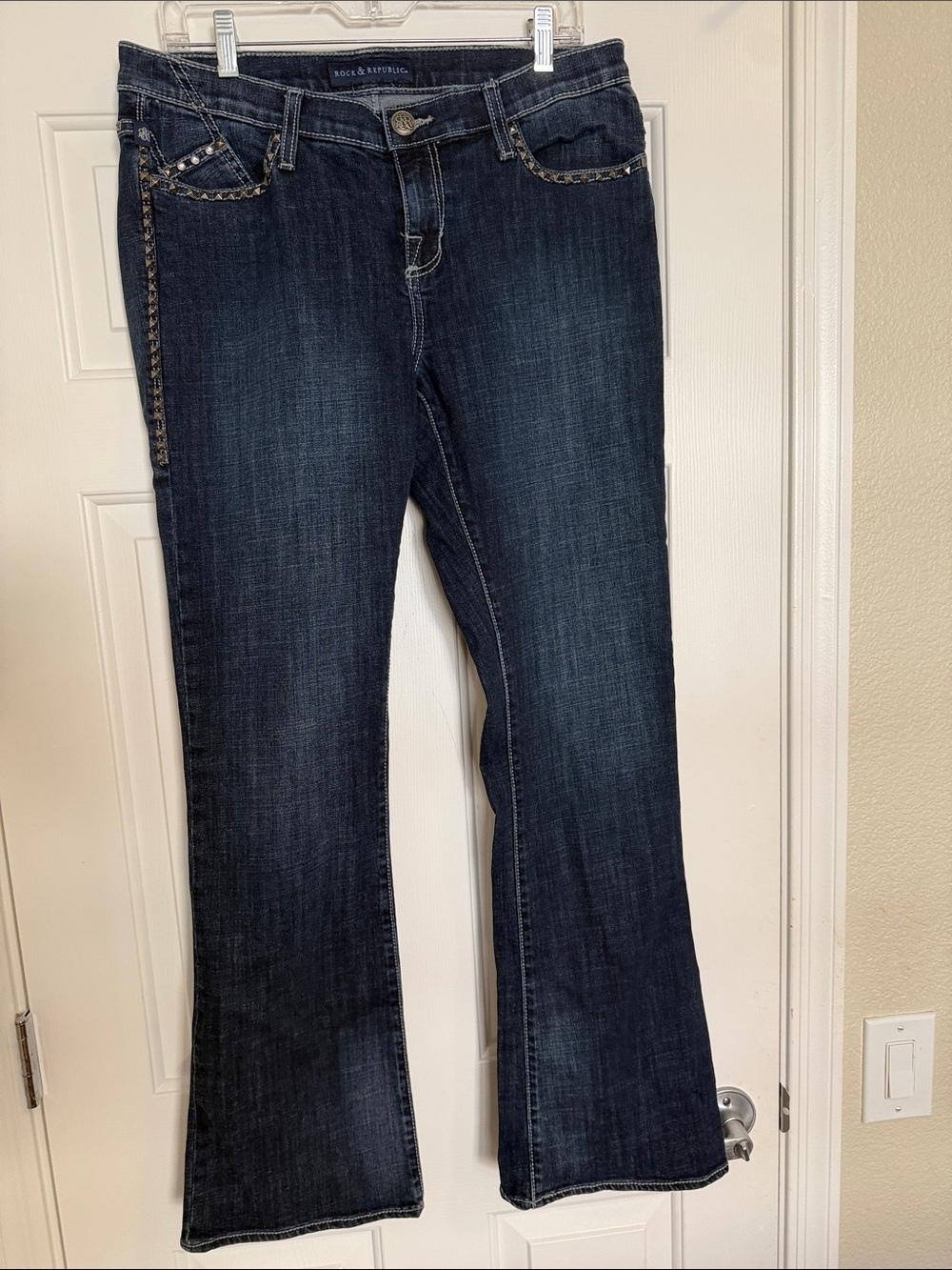 Rock & Republic New Dark Indigo Flare Jeans, Embellished Trim, size 12 M